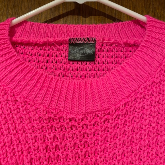 Hot Pink Waffle popcorn sweater - Picture 2 of 5